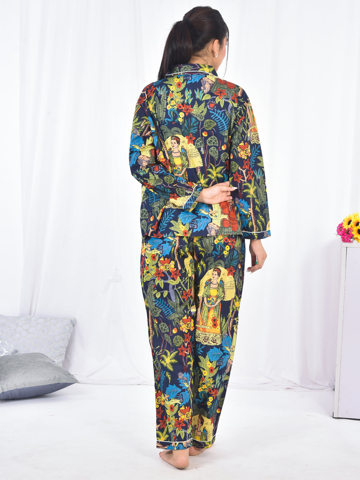 Pink Frida Kahlo & Tropical Parrot Print Cotton Pajama Set, Artistic Bohemian Sleepwear & Loungewear