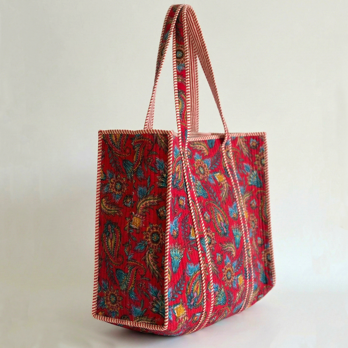 Handmade Red Paisley Block Print Quilted Cotton Tote Bag, Indian Boho Shoulder Bag, Floral Travel Shopping Beach Bag
