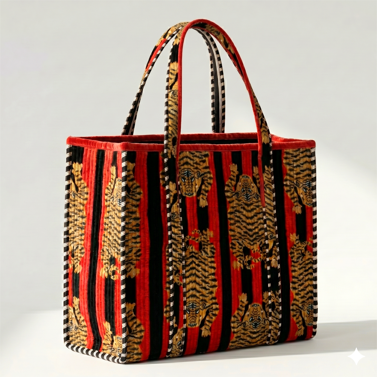 Handmade Red Black Tiger Print Quilted Cotton Tote Bag, Indian Block Print Bengal Tiger Boho Shoulder Bag, Animal Print Travel Beach Bag