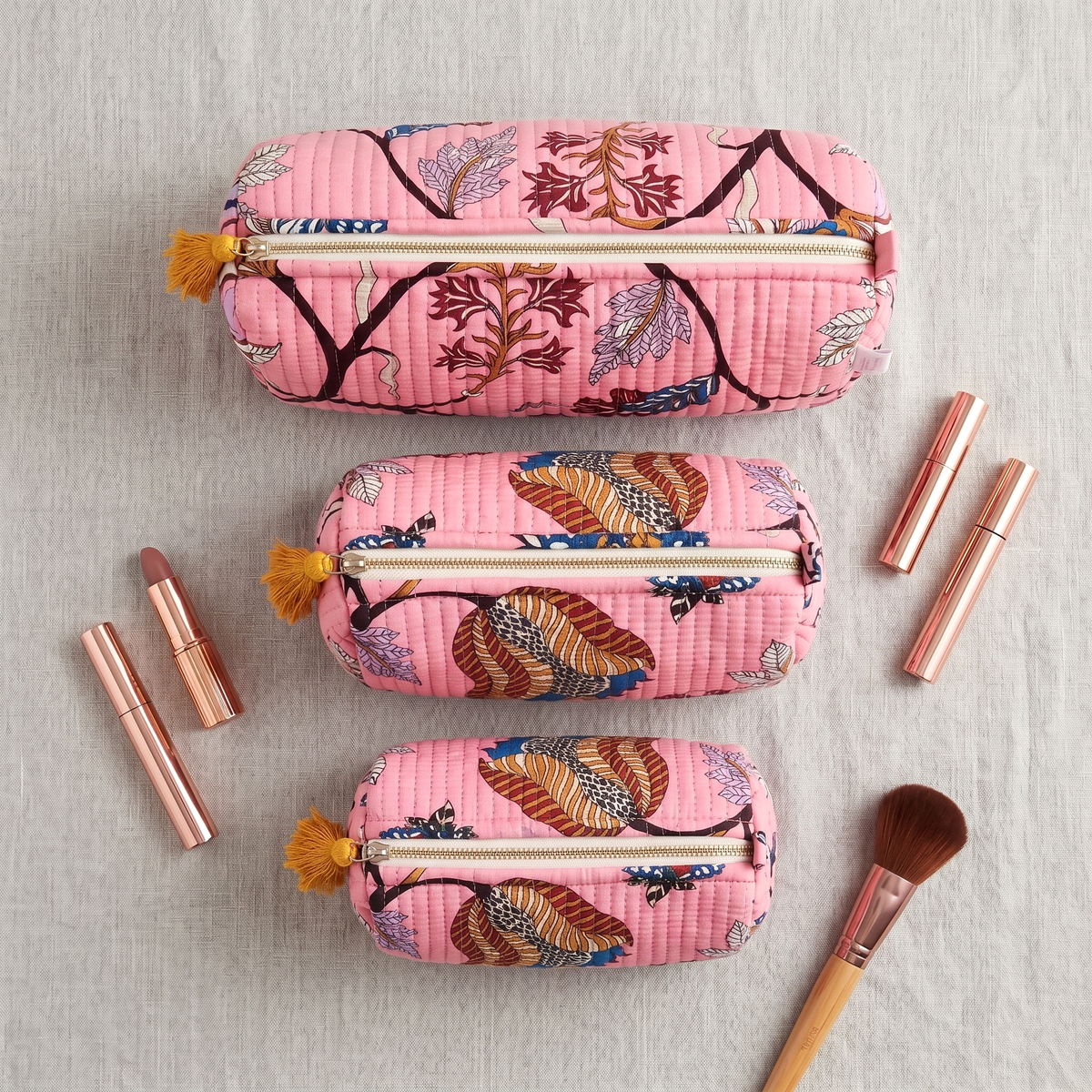 Set Of 3 Makeup Bag, Pink Flora Floral Block Print Cotton Travel Case, Quilted Cosmetic Storage Bag Set