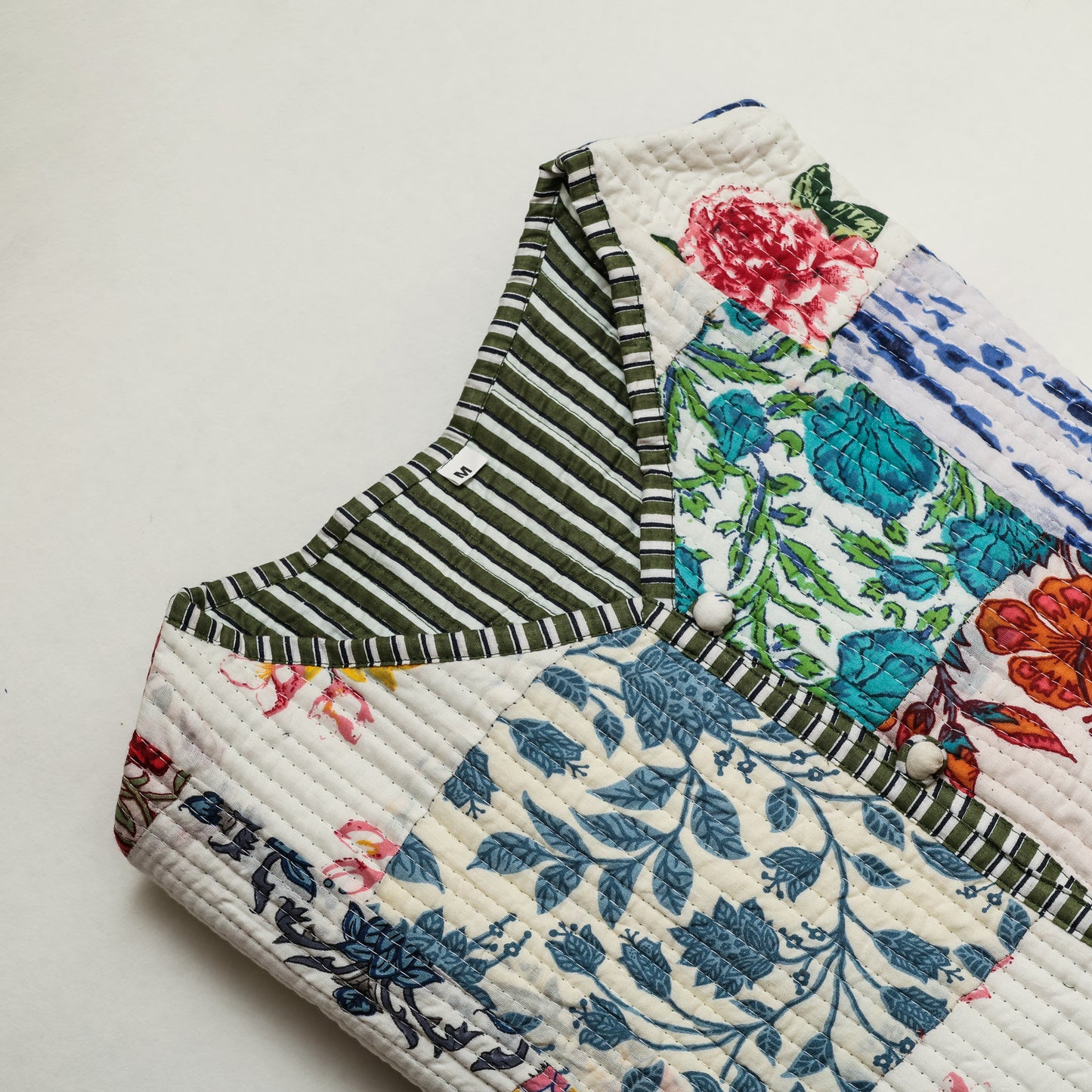 Reversible Quilted Jacket White - Close Up