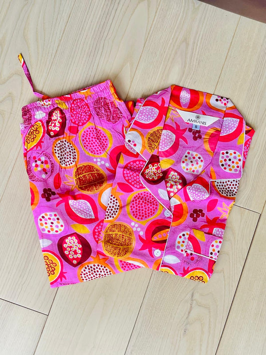 Pink & Orange Pomegranate Fruit Print Cotton Pajama Set, Playful Botanical Sleepwear & Loungewear