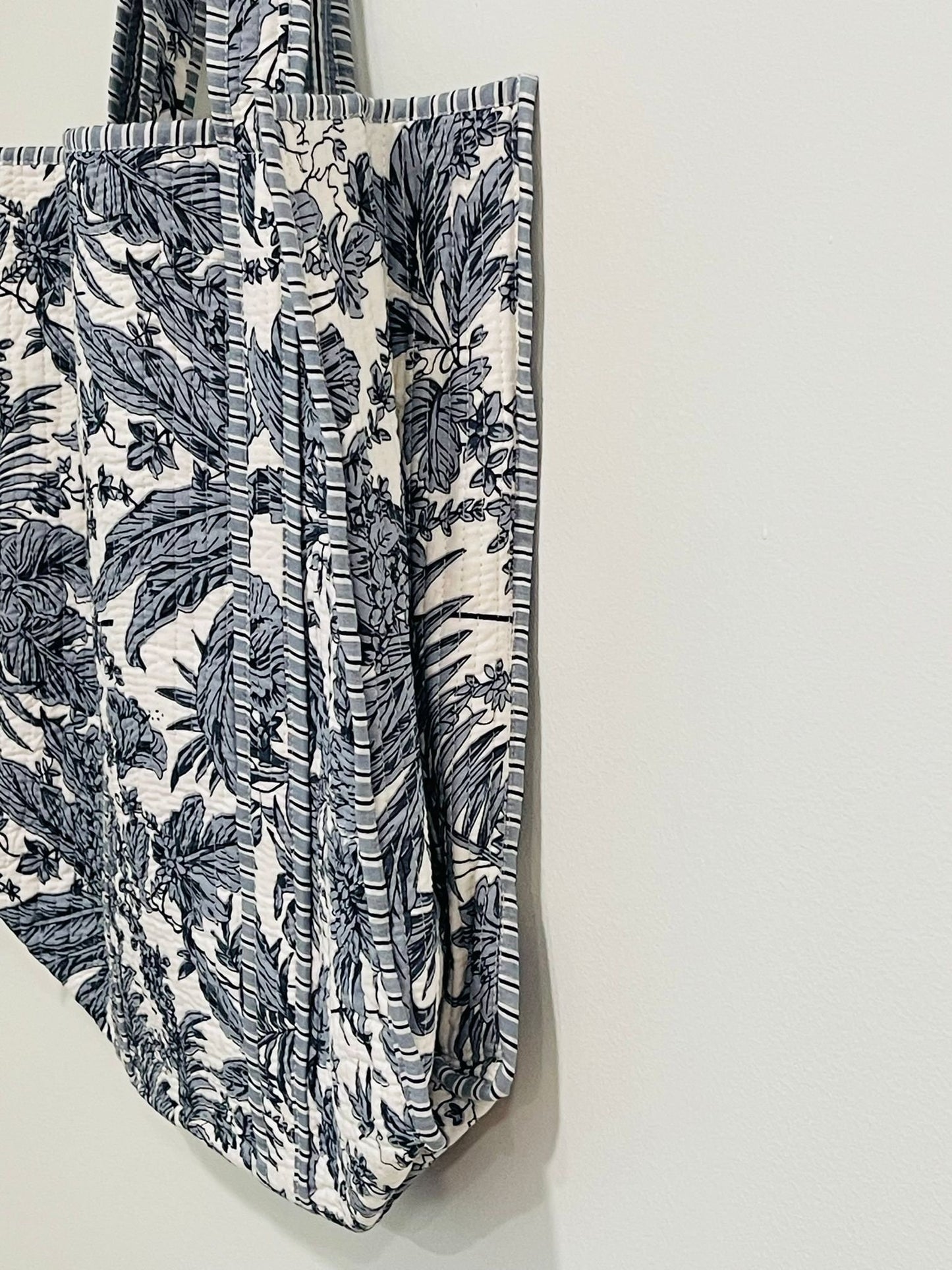 The Reversible Floral Symphony Tote - Grey