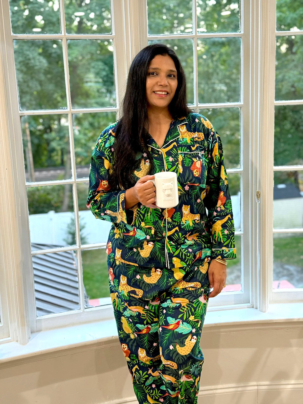 Navy Blue Wildlife & Jungle Animals Cotton Pajama Set, Dark Botanical Sleepwear & Loungewear Block Print Pajama Set