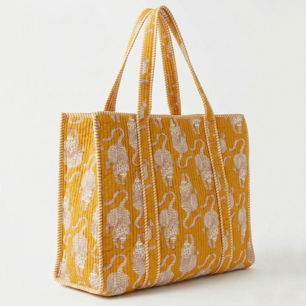 Handmade Yellow Tiger Print Quilted Cotton Tote Bag, Indian Hand Block Print Boho Shoulder Bag, Animal Print Travel Shopping Beach Bag