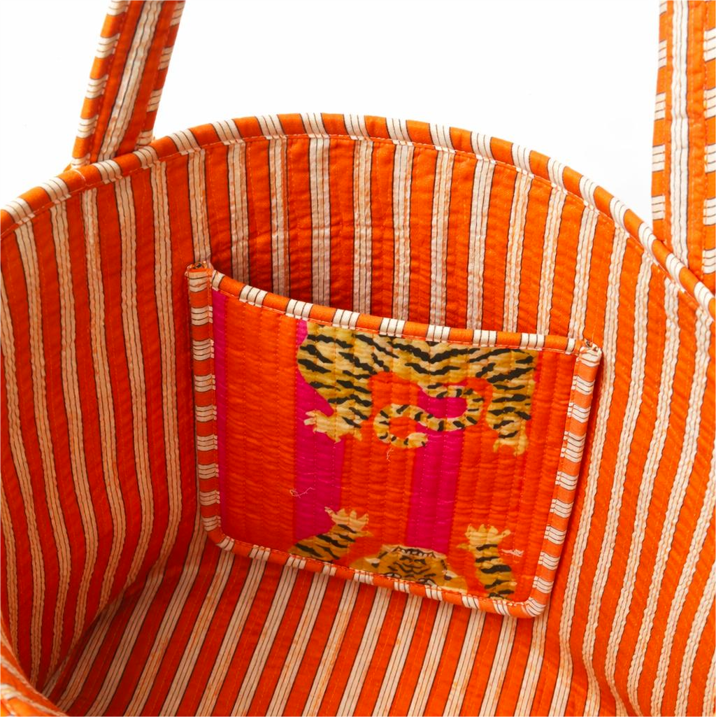 Handmade Blue Tiger Print Quilted Cotton Tote Bag, Indian Hand Block Print Boho Shoulder Bag, Animal Print Travel Shopping Beach Bag