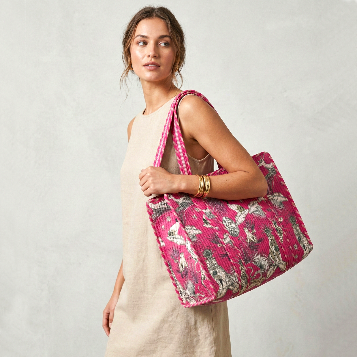 Handmade Pink Safari Jungle Print Quilted Cotton Tote Bag, Indian Block Print Tiger Monkey Boho Shoulder Bag, Animal Print Travel Beach Bag