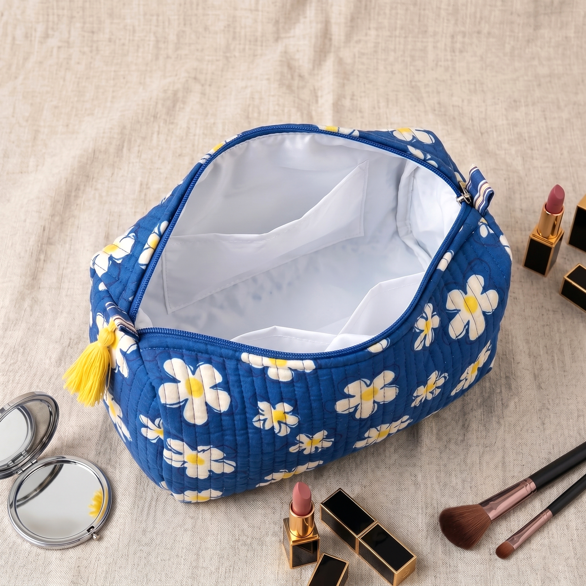 Set Of 3 Makeup Bag, Blue Daisy Floral Print Cotton Travel Case, Quilted Cosmetic Storage Bag Set