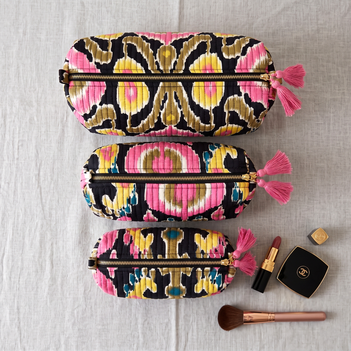 Set Of 3 Makeup Bag, Bandhani Chevron Print Cotton Travel Case, Quilted Cosmetic Storage Bag Set