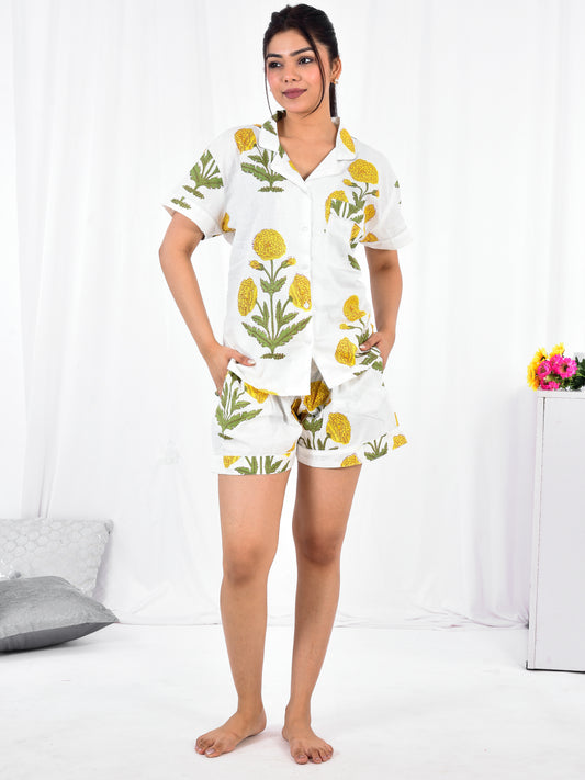 Short PJ Set in Yellow Florals