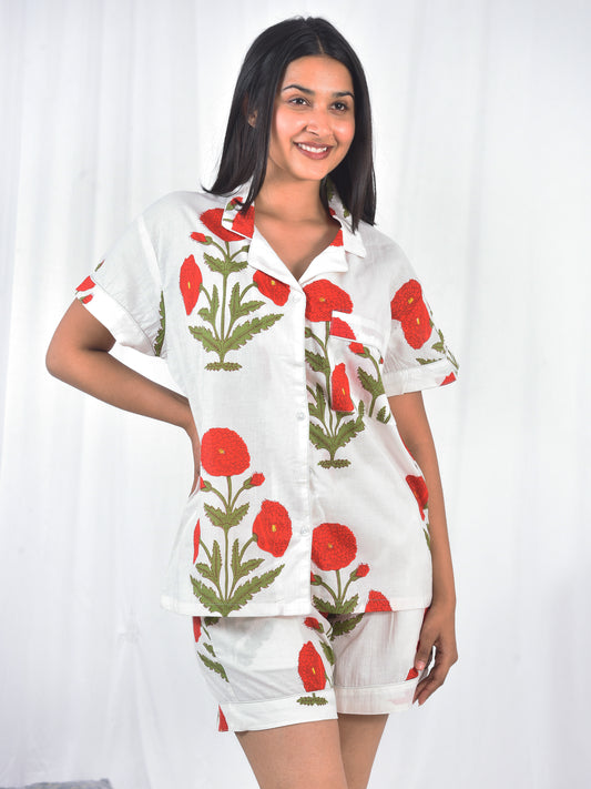 White & Crimson Red Poppy Floral Block Print Cotton Shorts Set, Traditional Summer Sleepwear & Loungewear