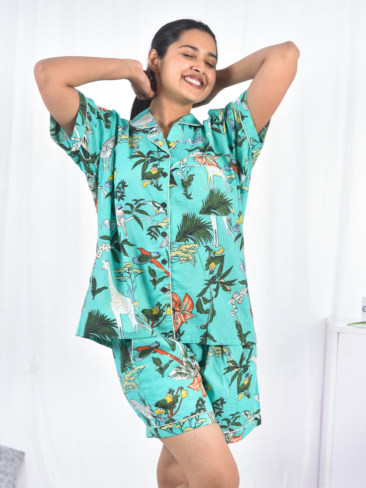 Aqua Green Tropical Safari Animals & Palm Block Print Cotton Shorts Set, Summer Sleepwear & Loungewear