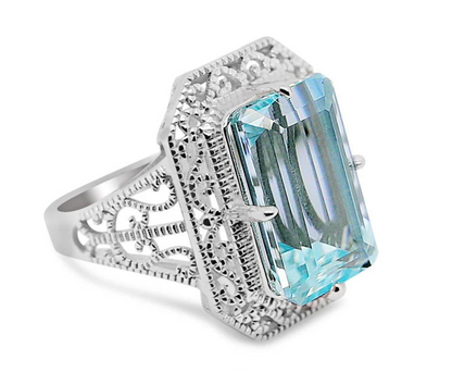 Art Deco Light Blue Aquamarine Solitaire Ring in Sterling Silver