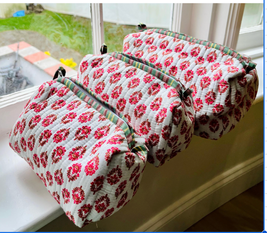 Red White Block Printed Toiletry Bag - Set of 3