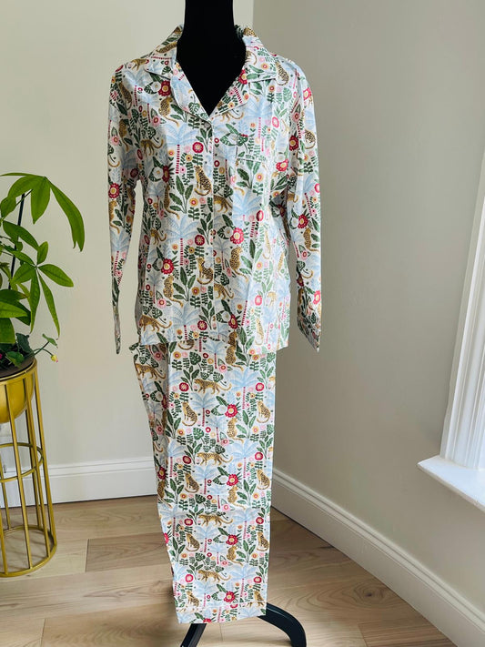 Multi-Color Leopard & Jungle Floral Print Cotton Pajama Set, Wild Safari Sleepwear & Lounge Apparel