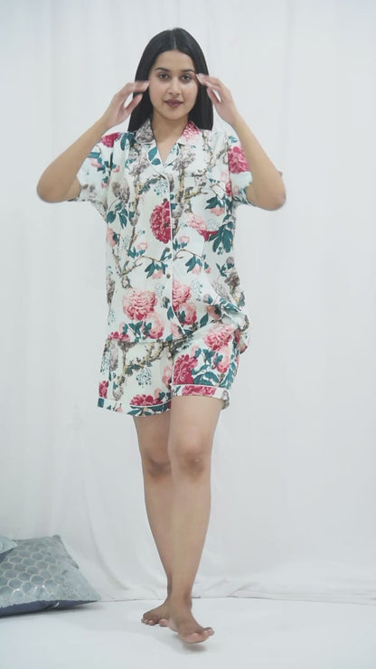 Short PJ Set In Pretty Florals