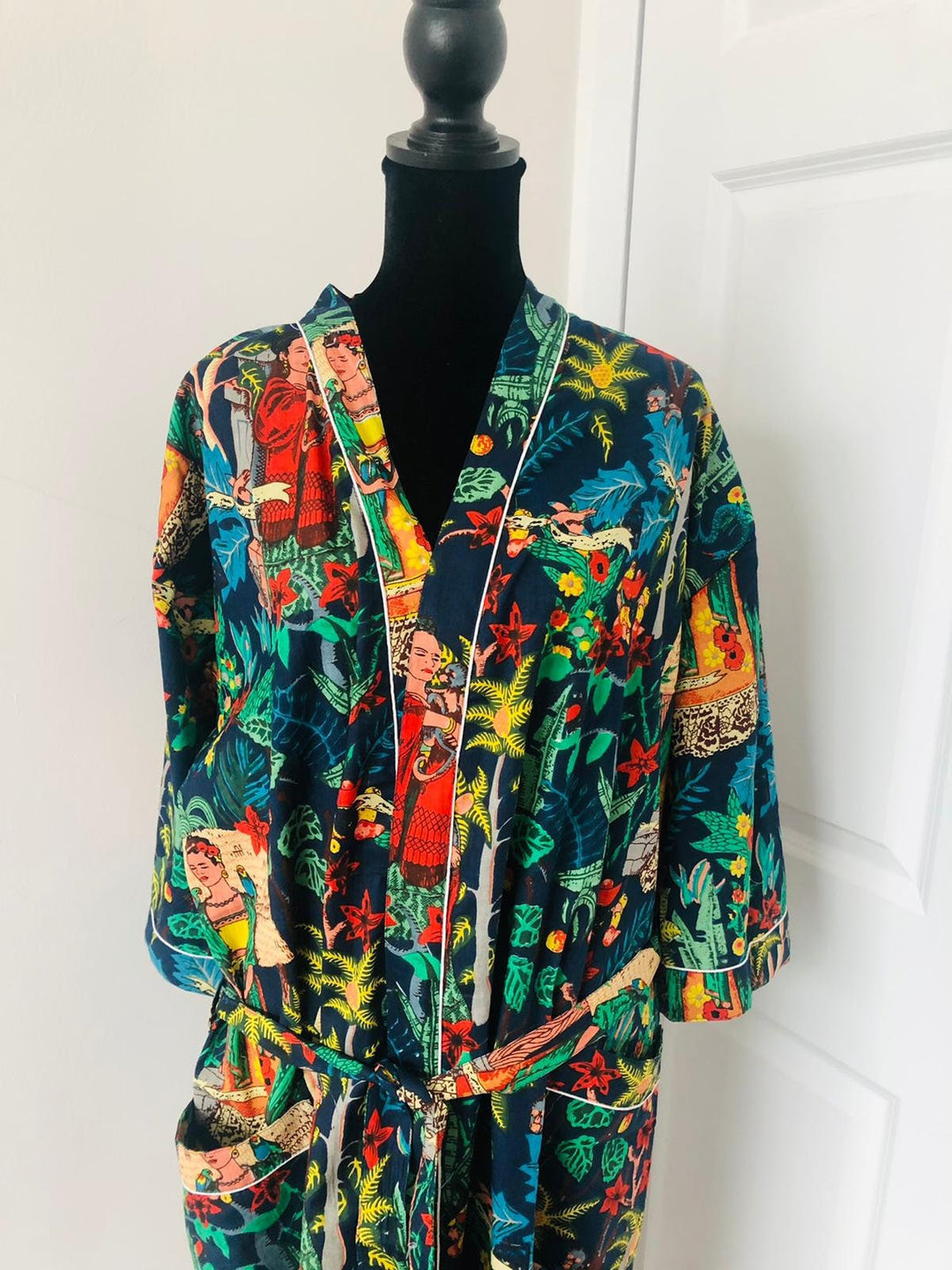 Red Frida Kahlo Print Cotton Kimono Robe