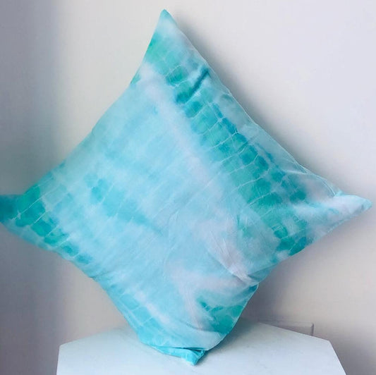Stunning Shibori Indigo Tie Dye Throw Pillows - Boho Chic for your Bedroom