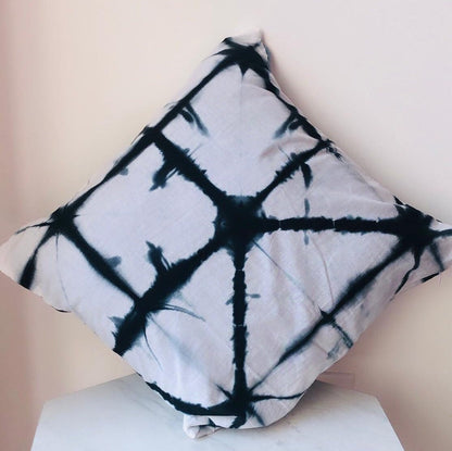 Stunning Shibori Indigo Tie Dye Throw Pillows - Boho Chic for your Bedroom
