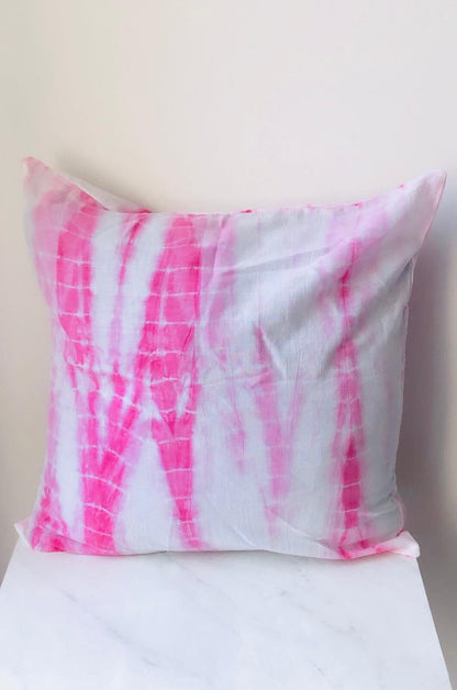 Stunning Shibori Indigo Tie Dye Throw Pillows - Boho Chic for your Bedroom