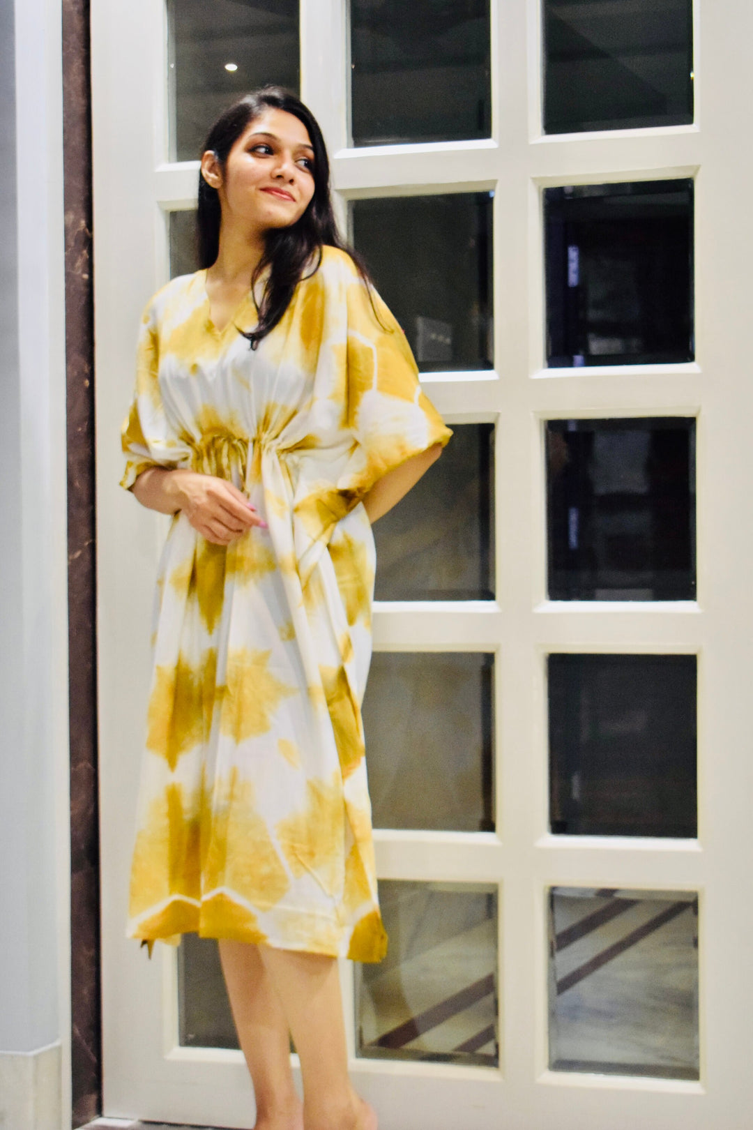 Handcrafted Tie-Dye Kaftan: A Touch of Boho Brilliance